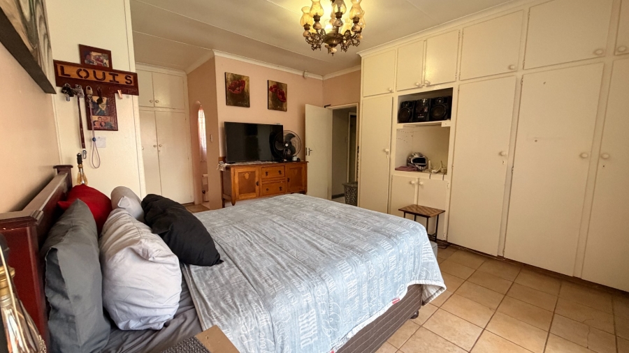 To Let 4 Bedroom Property for Rent in Die Bult North West